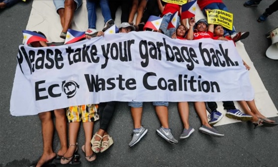 30. 필리핀은 캐나다 해역에 쓰레기를 다시 버리겠다고 위협하고 있다..jpg