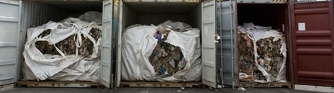 민다나오 미사미스오리엔탈 국제 컨테이너 터미널에 압류돼 있던 쓰레기 1400톤.jpg